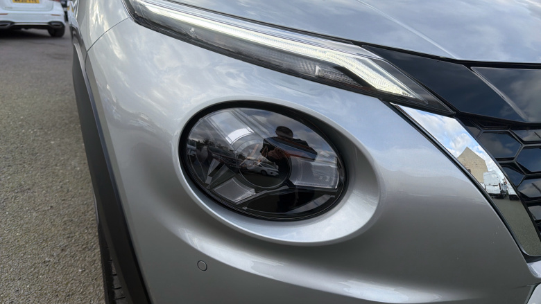 Nissan Juke 1.6 Hybrid Tekna 5dr Auto Hybrid Hatchback